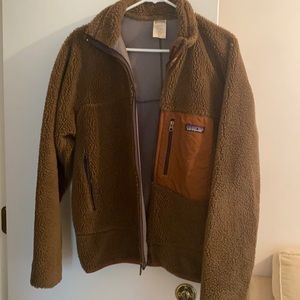 Men’s Patagonia brown jacket
